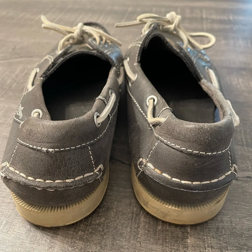 Dockers Genuine Leather Dark Grey Boat Shoes Size 8 Men’s